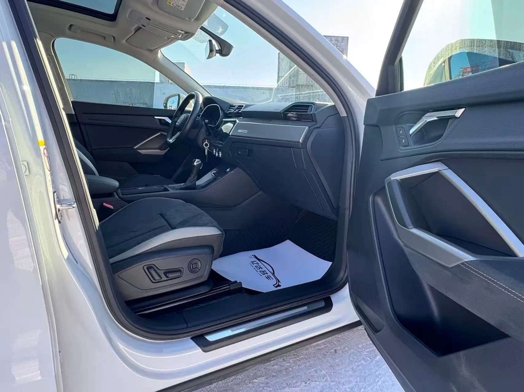 Audi Q3 2022 г. 33123 км. — фото 8