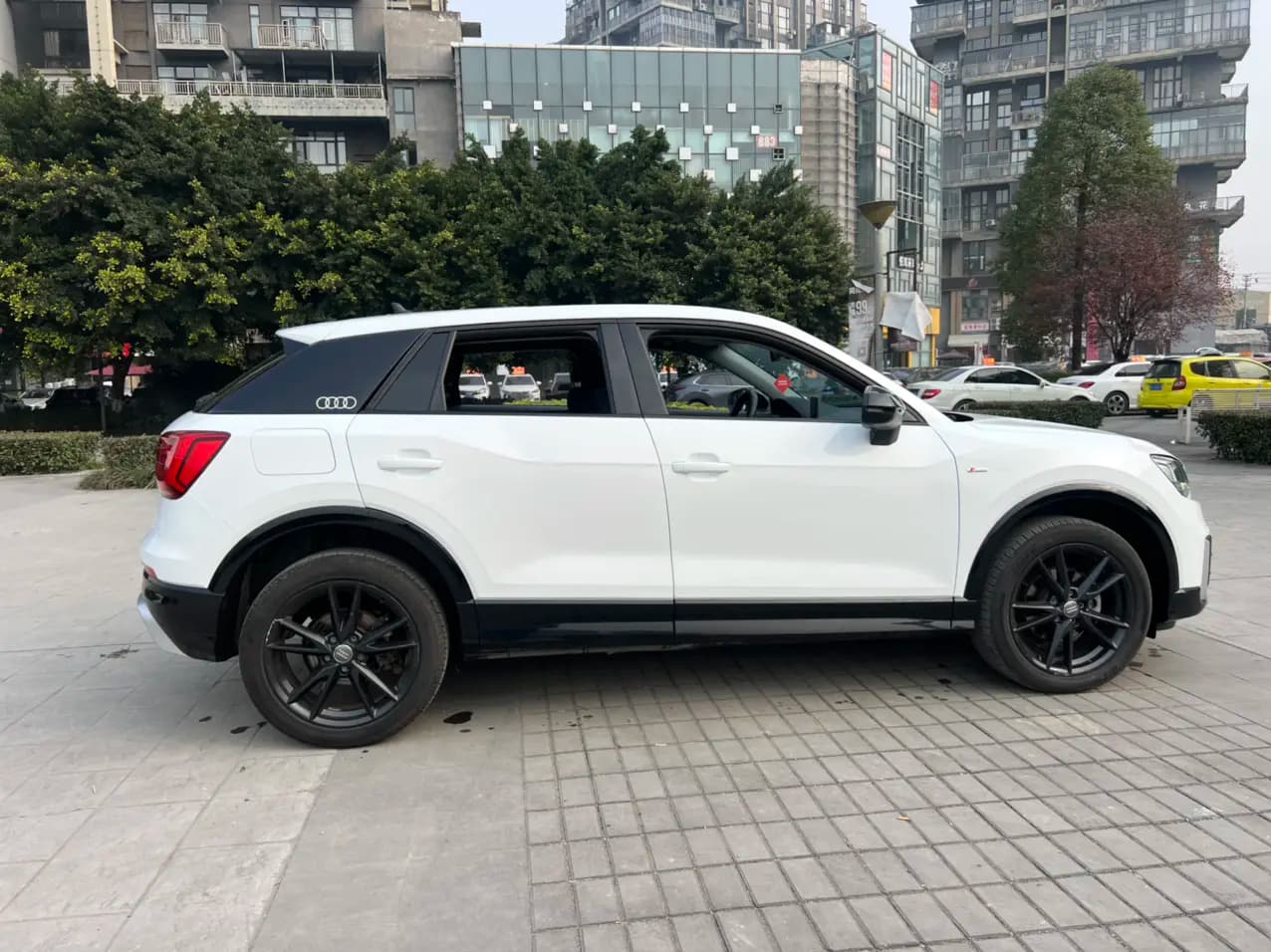 Audi Q2L 2021 г. 81146 км. — фото 8