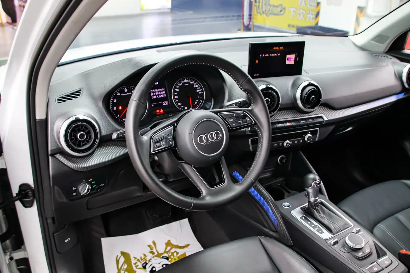 Audi Q2L 2021 г. 29148 км. — фото 19