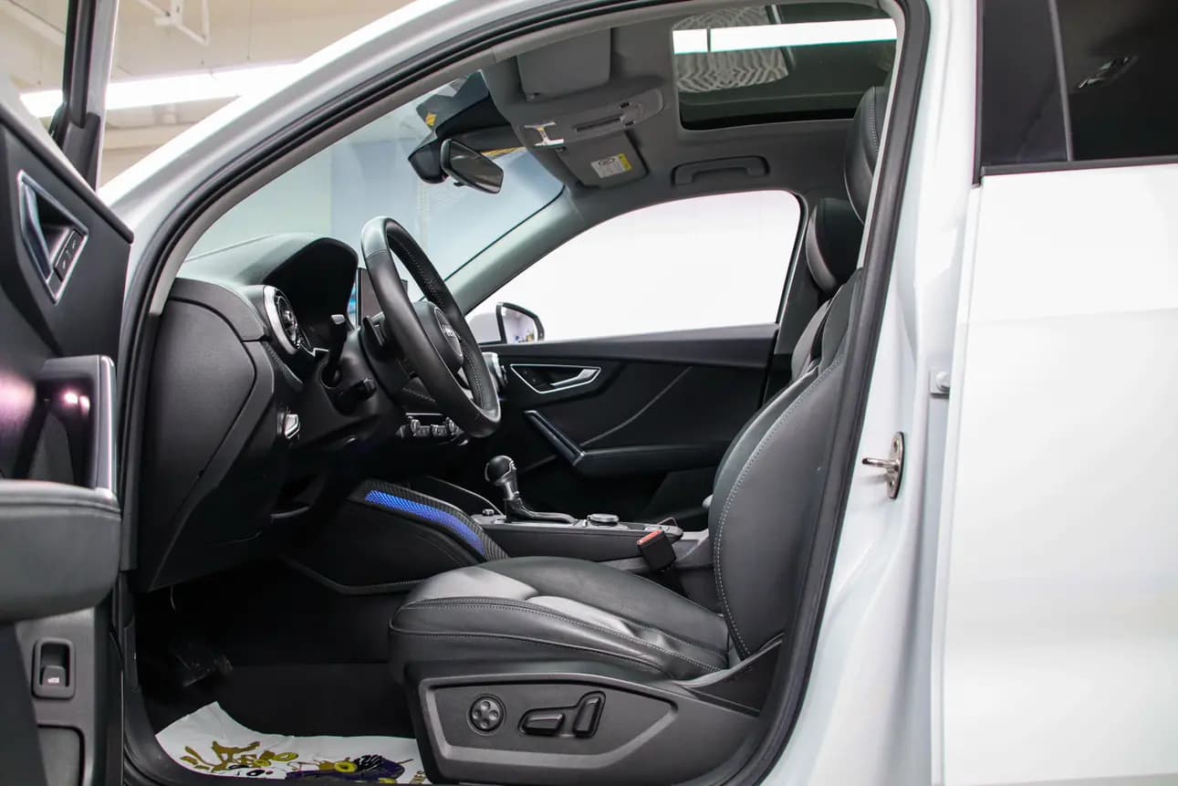 Audi Q2L 2021 г. 29148 км. — фото 20