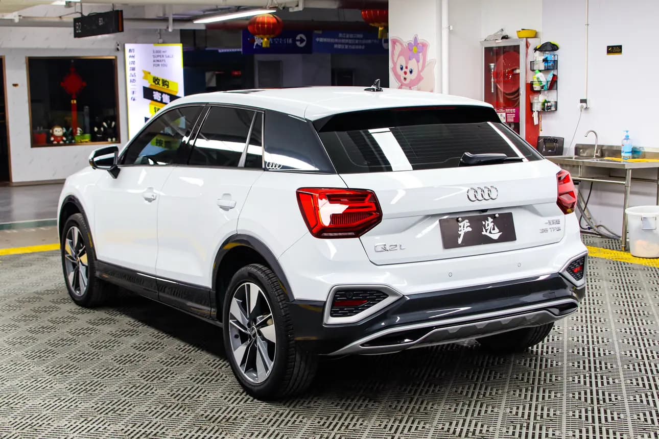 Audi Q2L 2021 г. 29148 км. — фото 4