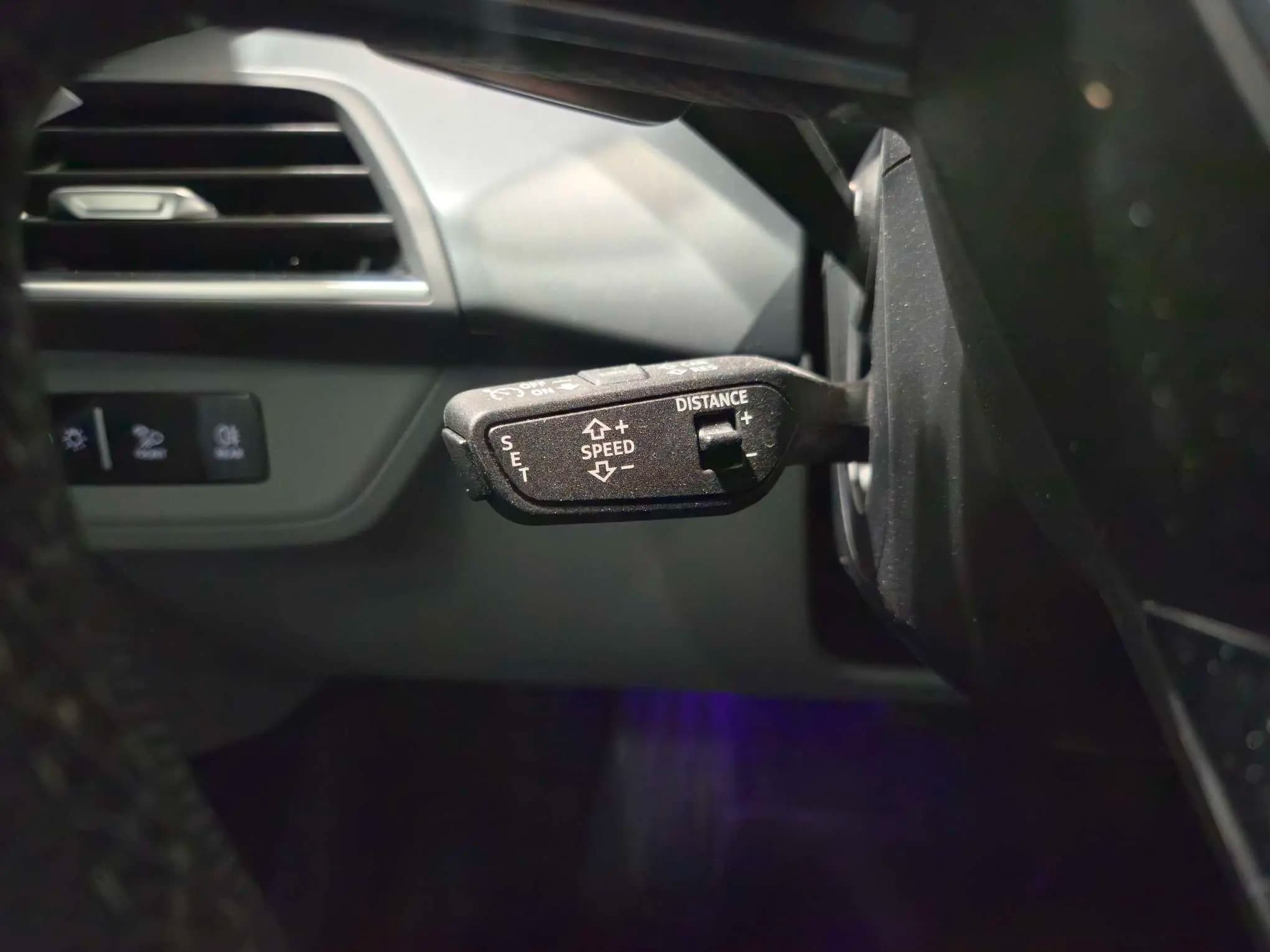 Audi e-tron GT 2024 г. 18024 км. — фото 18