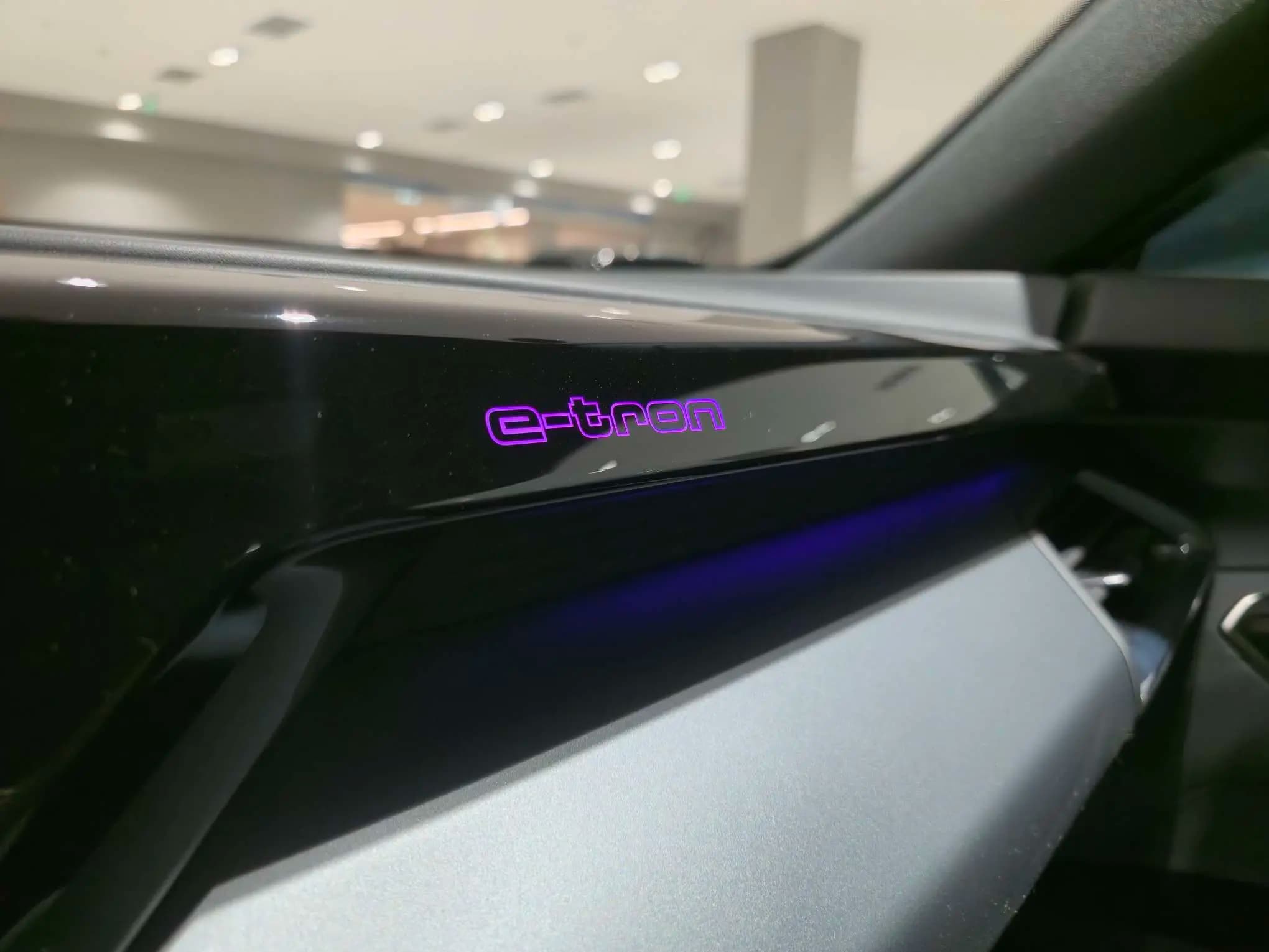 Audi e-tron GT 2024 г. 18024 км. — фото 24