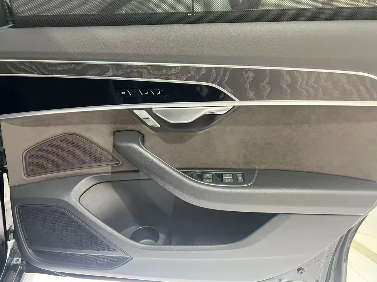 Audi A8 2021 г. 113038 км. — фото 6