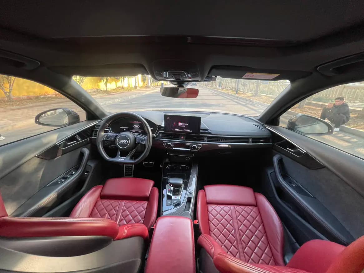 Audi S4 2021 г. 41078 км. — фото 9