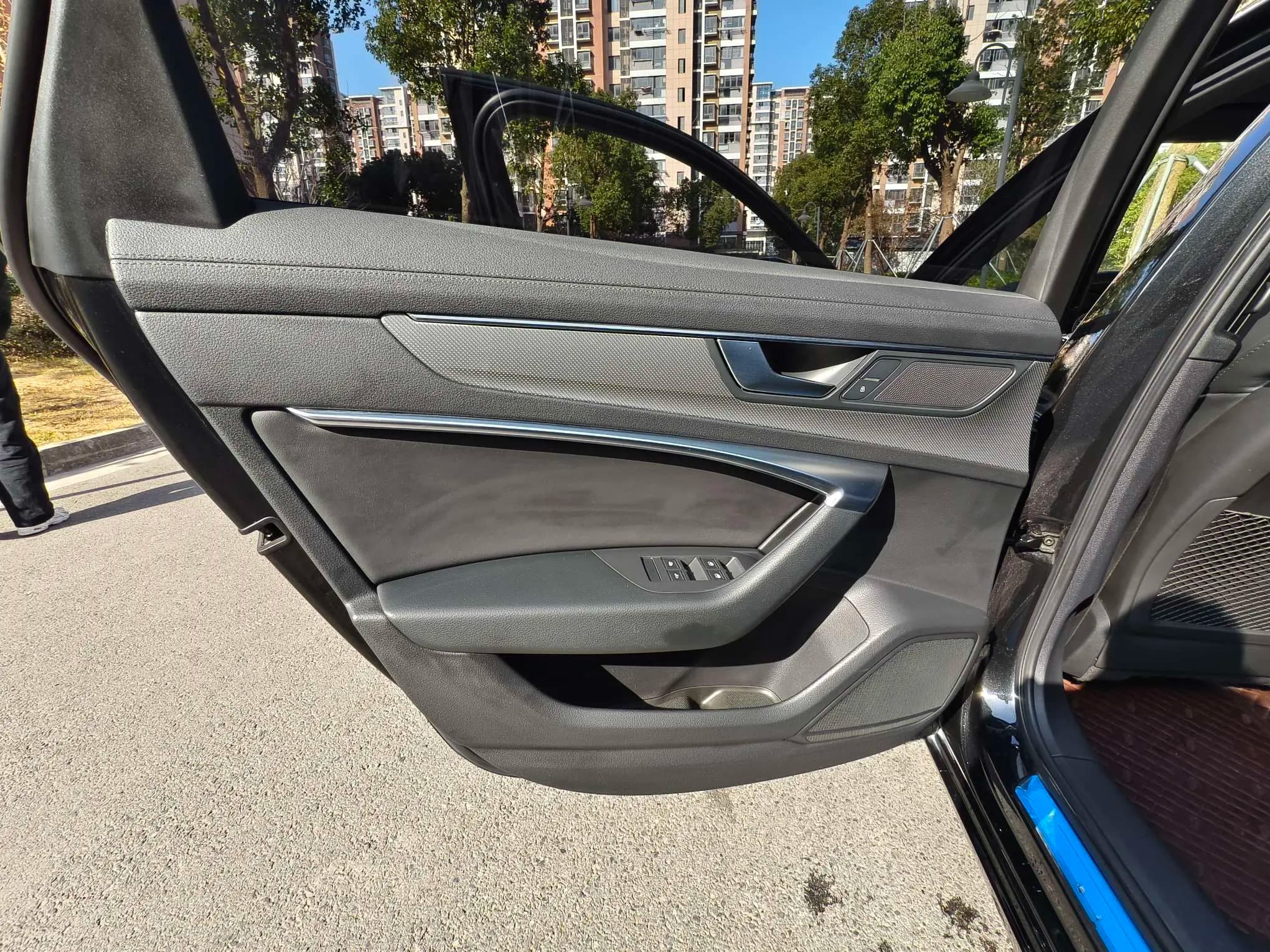 Audi A6L 2021 г. 70017 км. — фото 15