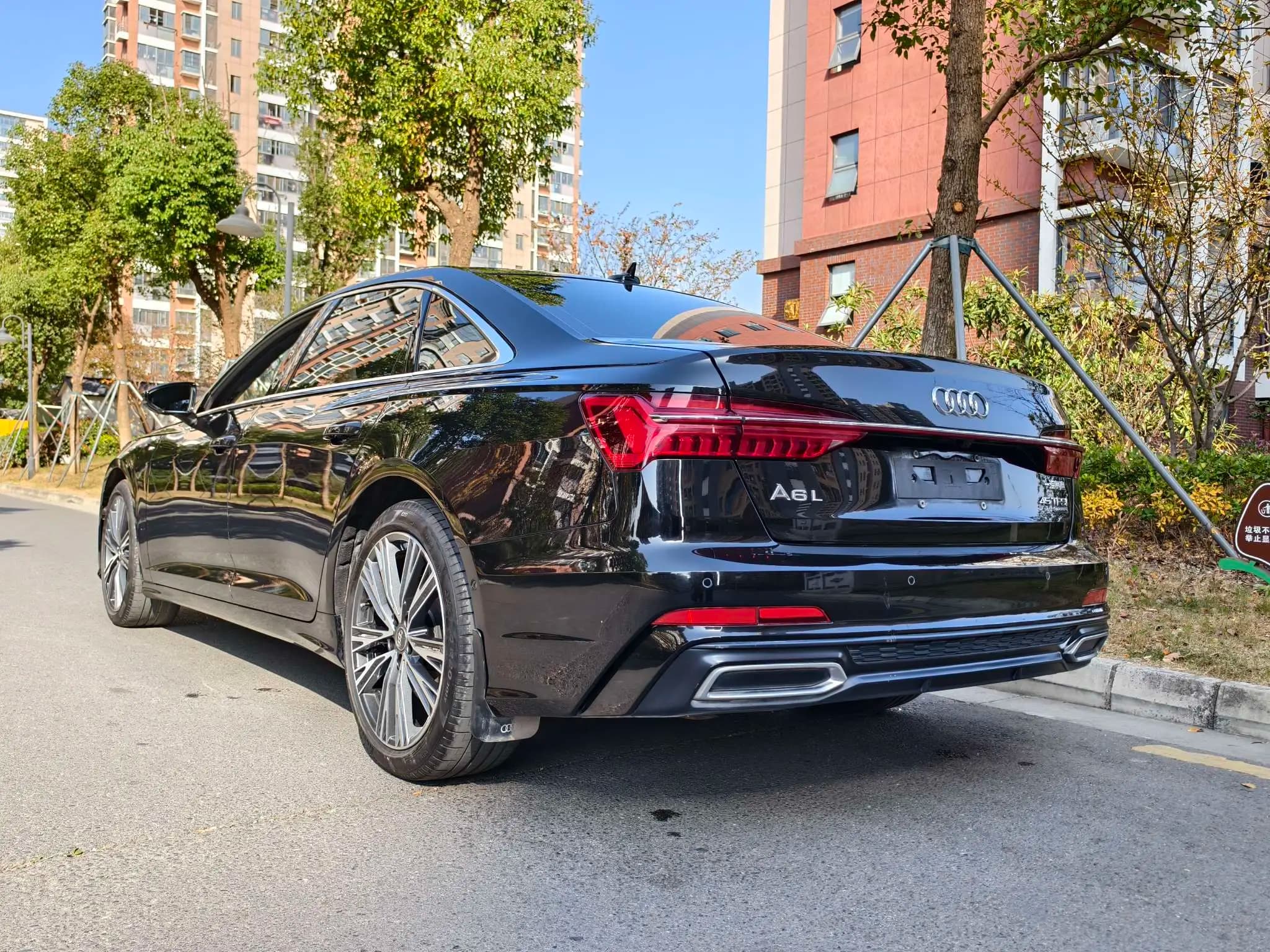 Audi A6L 2021 г. 70017 км. — фото 5