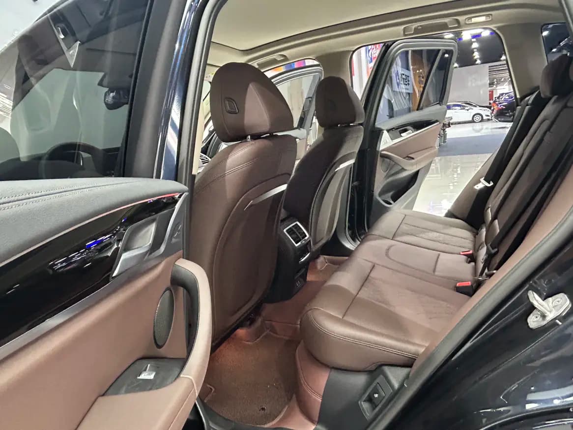 BMW X3 2023 г. 54088 км. — фото 14