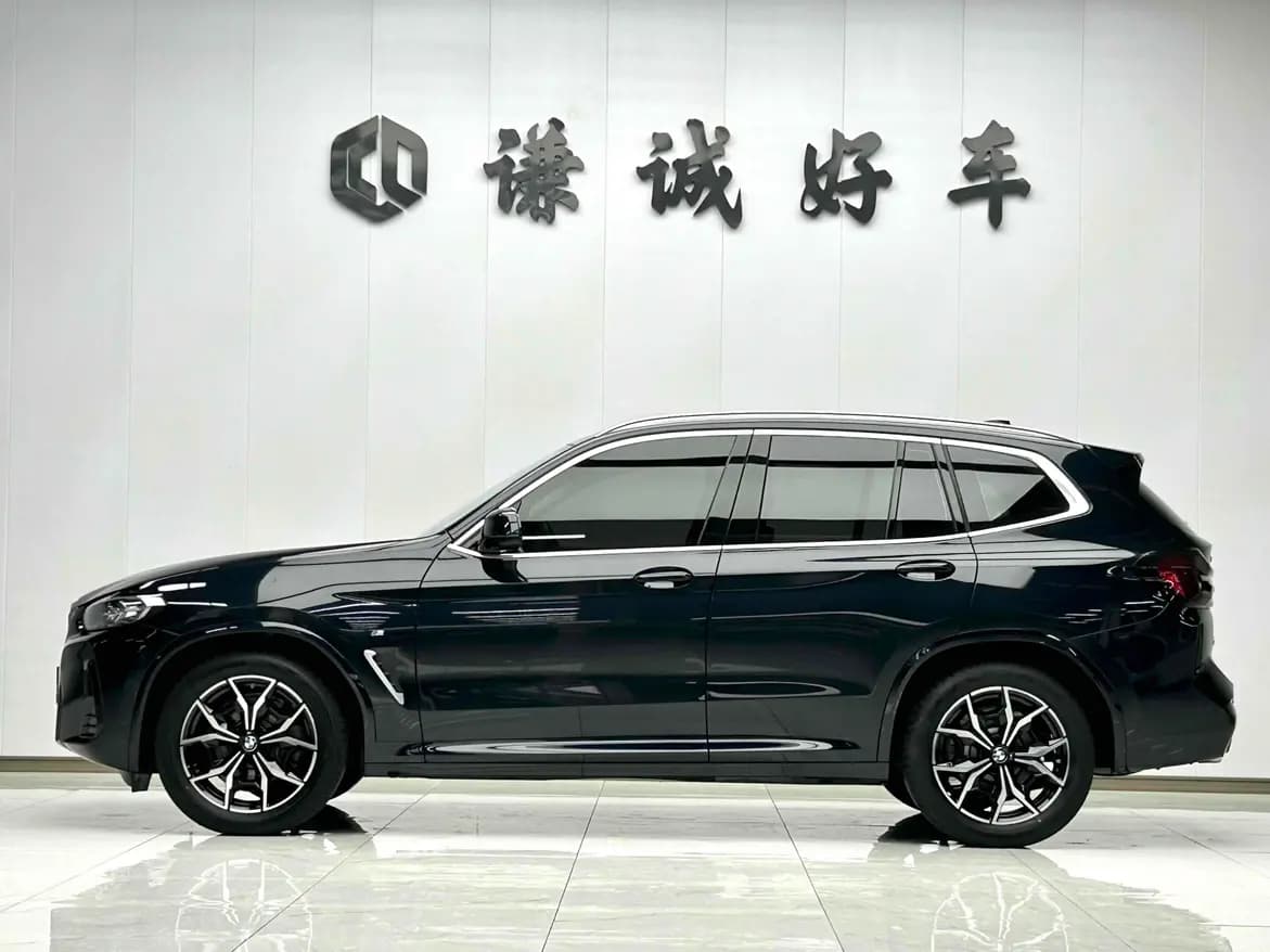 BMW X3 2023 г. 54088 км. — фото 4