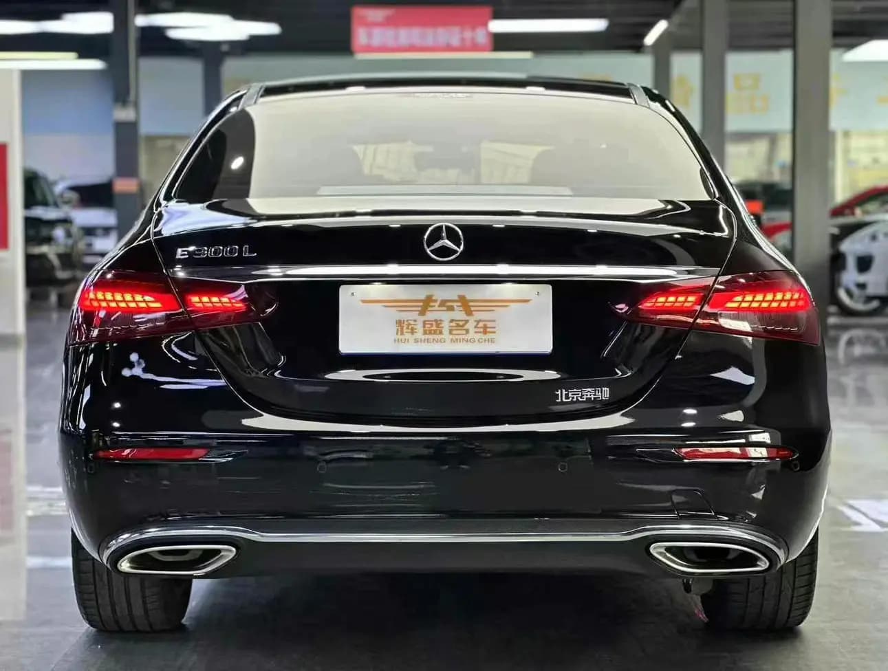 Mercedes-Benz E-Class 2022 г. 30065 км. — фото 4