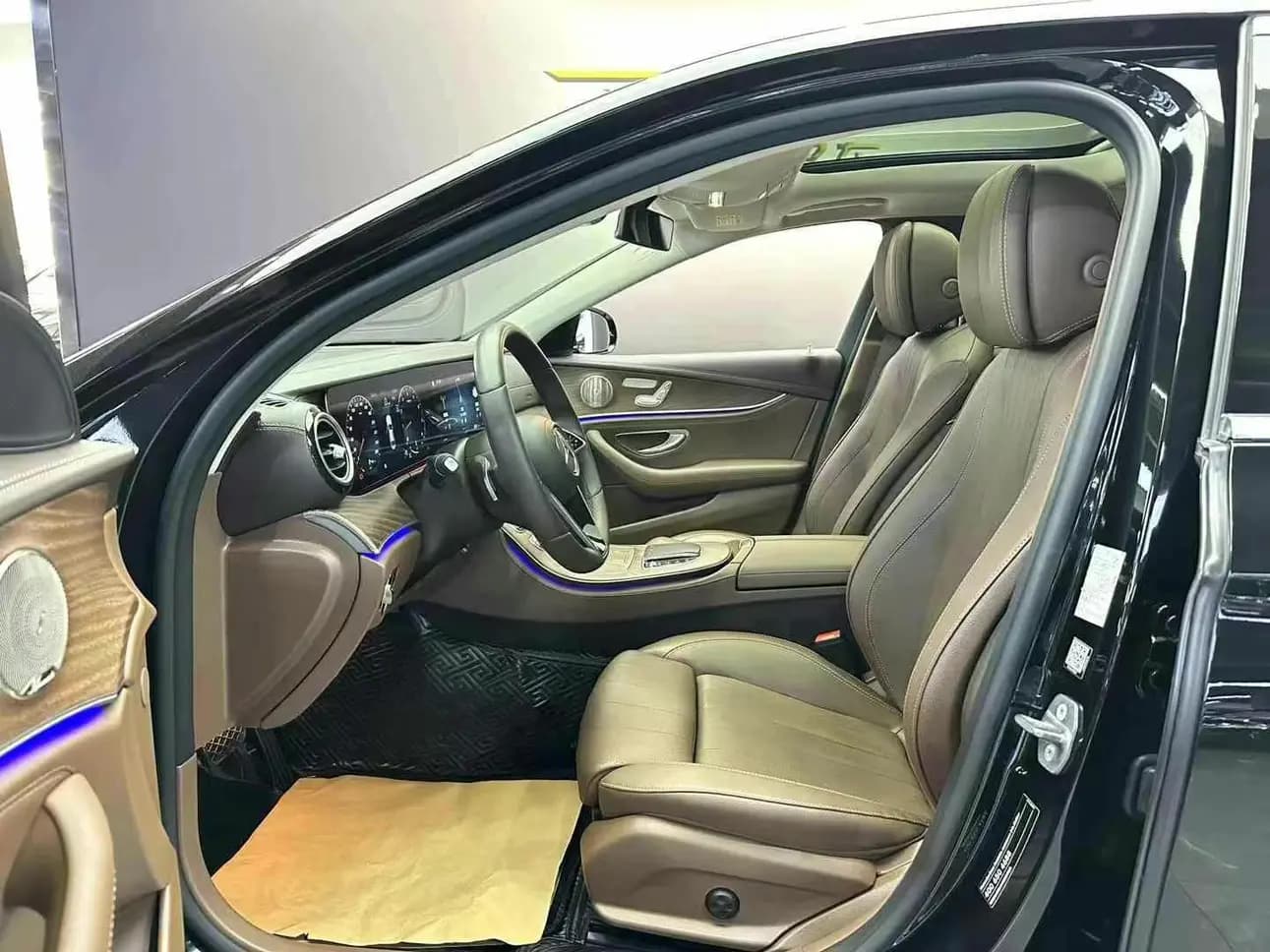 Mercedes-Benz E-Class 2022 г. 30065 км. — фото 6
