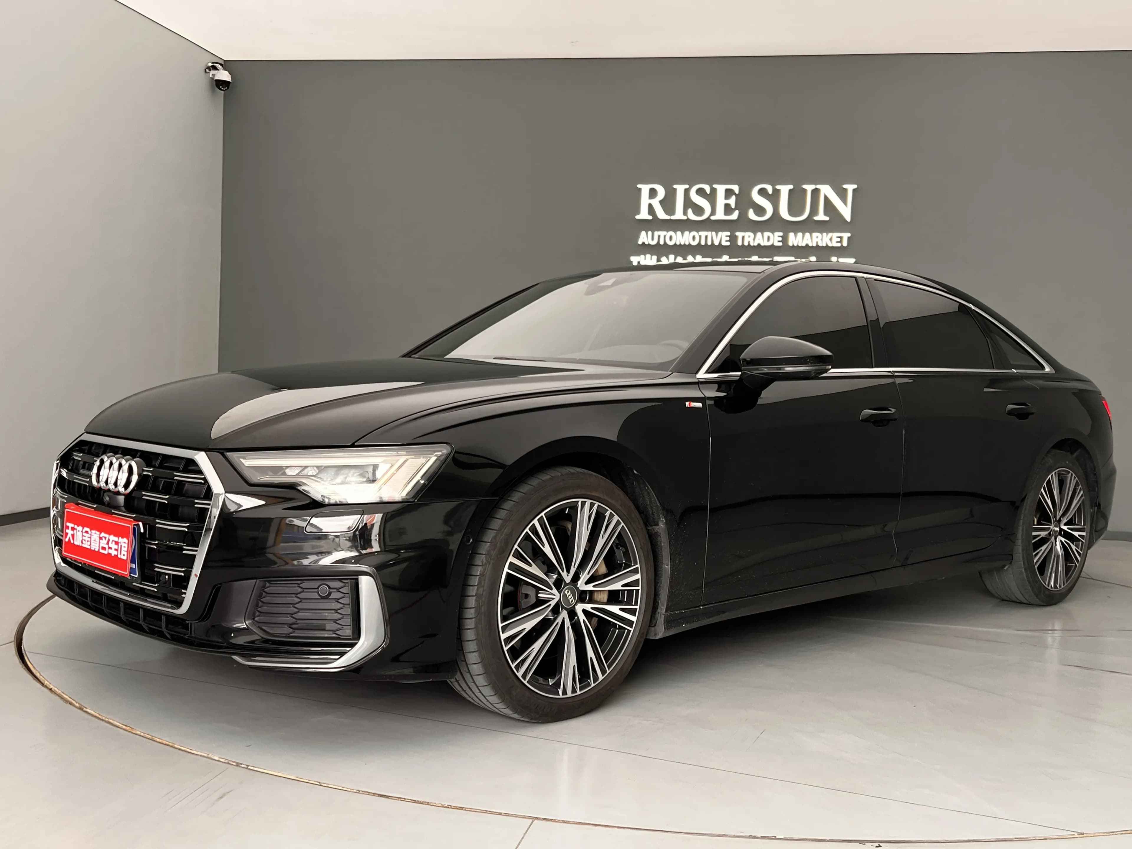 Audi A6L 2021 г. 70020 км.