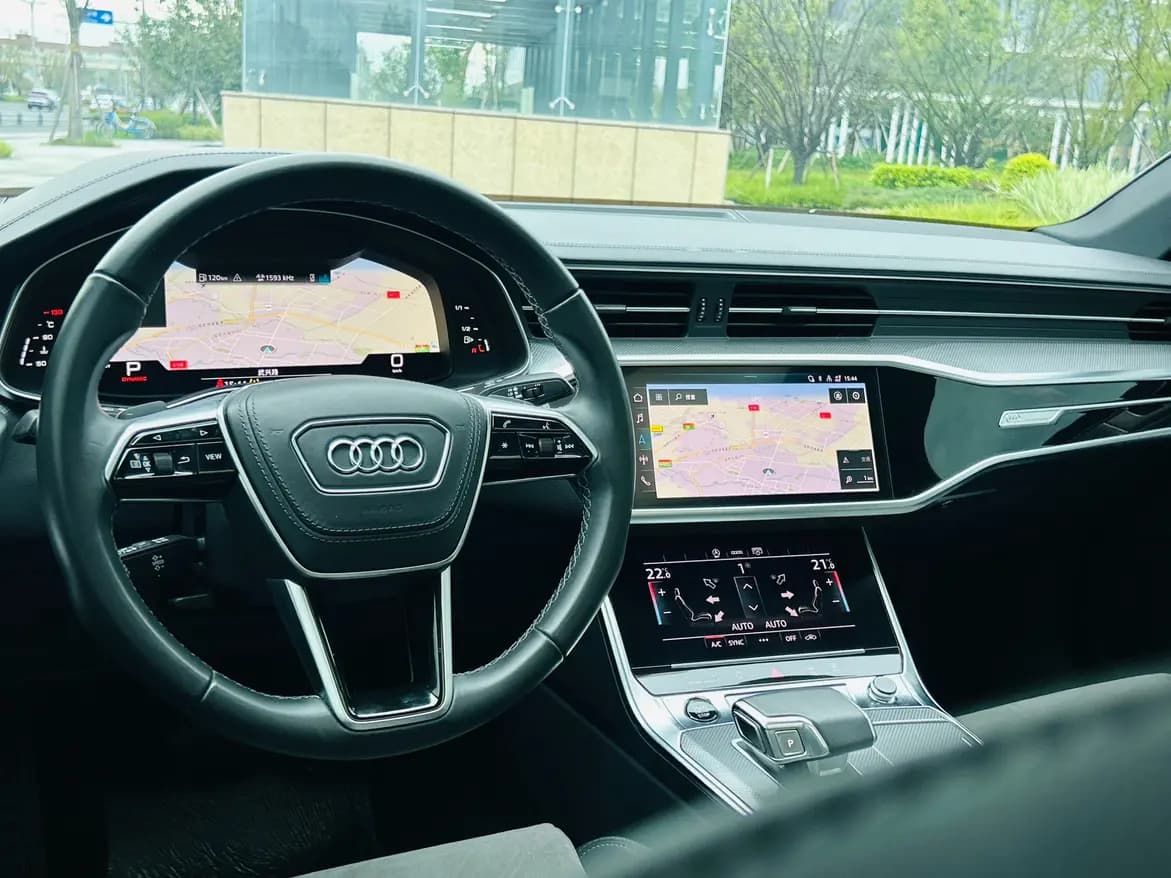 Audi A6L 2025 г. 35143 км. — фото 16