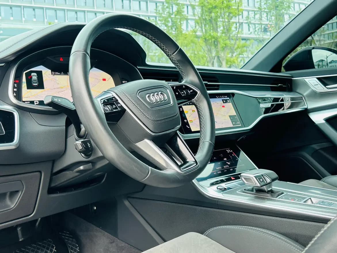 Audi A6L 2025 г. 35143 км. — фото 18
