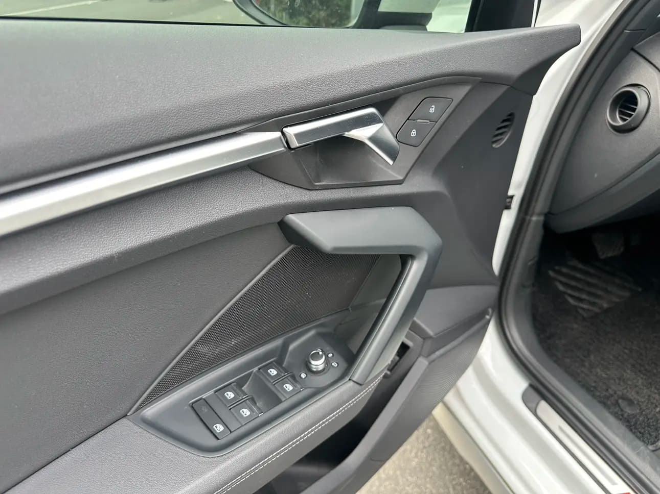 Audi A3 2023 г. 17072 км. — фото 30