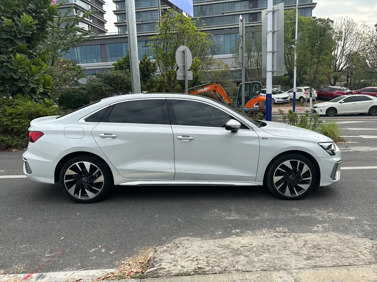 Audi A3 2023 г. 17072 км. — фото 8