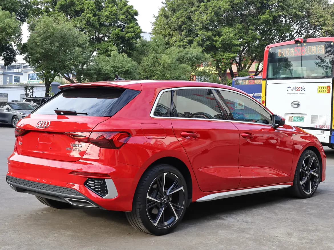 Audi A3 2022 г. 30076 км. — фото 7