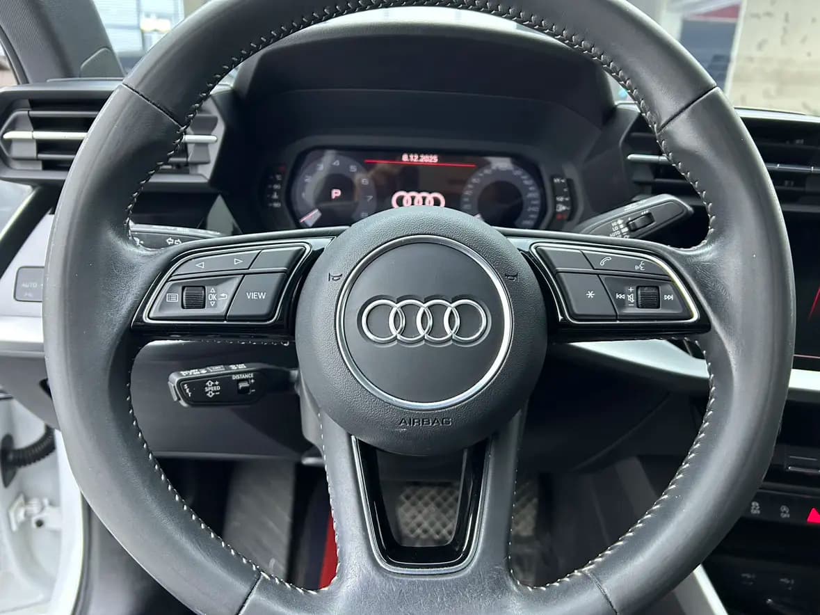 Audi A3 2022 г. 41077 км. — фото 13