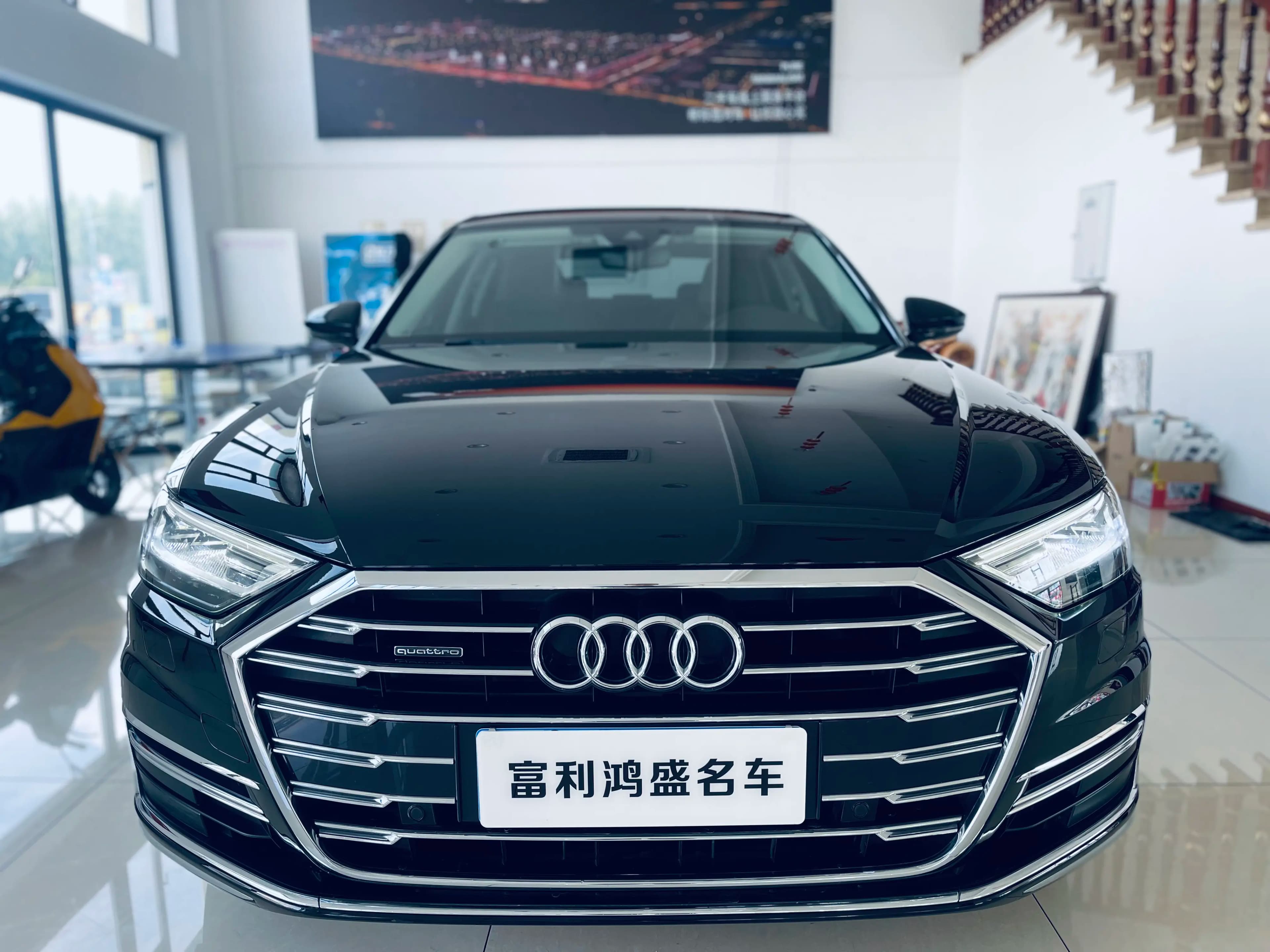 Audi A8 2022 г. 43031 км. — фото 2
