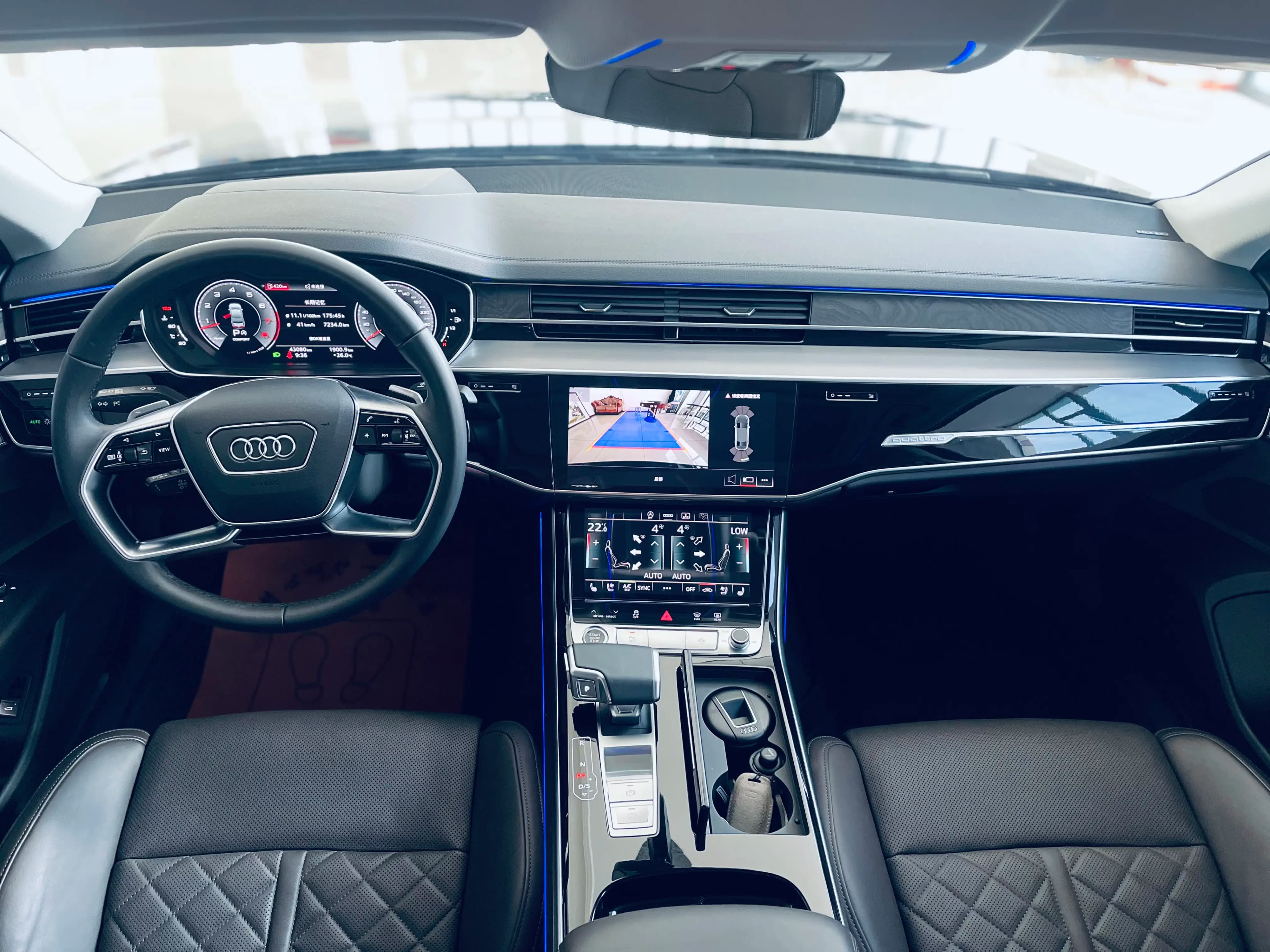 Audi A8 2022 г. 43031 км. — фото 10