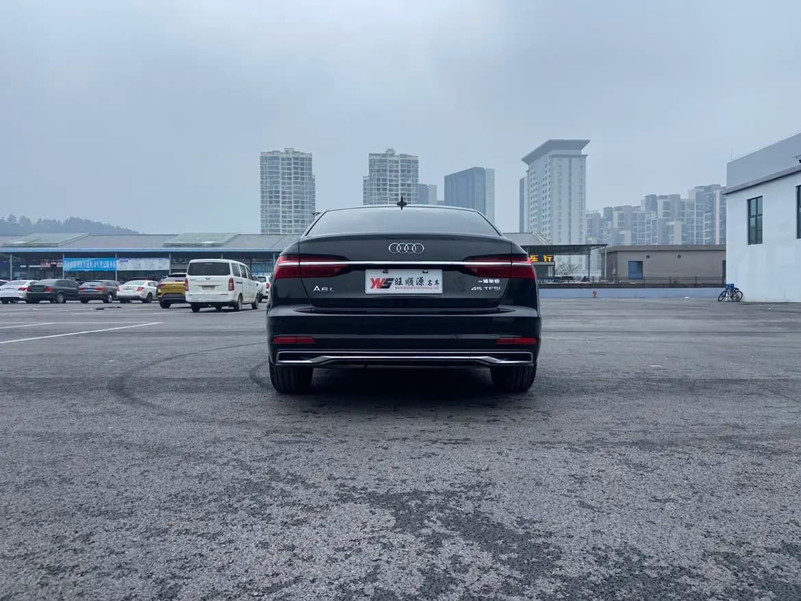 Audi A6L 2023 г. 19004 км. — фото 4
