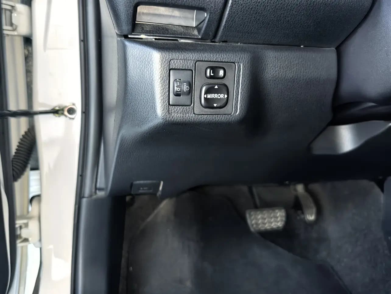 Toyota Yaris L 2021 г. 40148 км. — фото 13