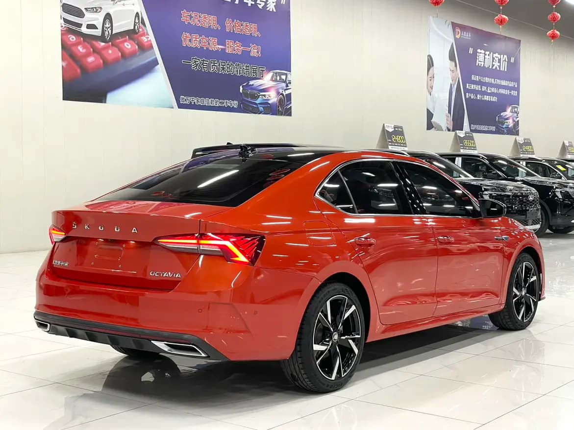 Skoda Octavia 2021 г. 18881 км. — фото 6