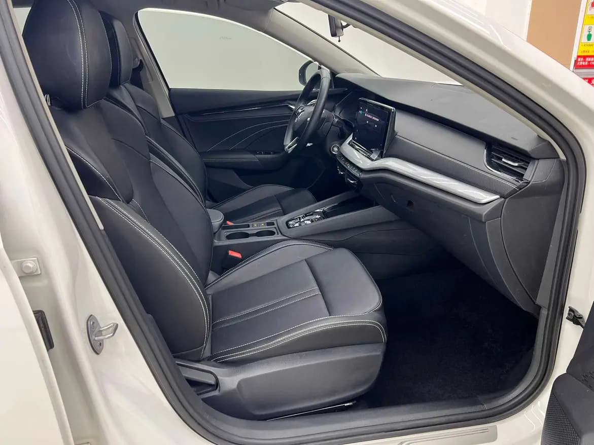 Skoda Octavia 2022 г. 38080 км. — фото 9