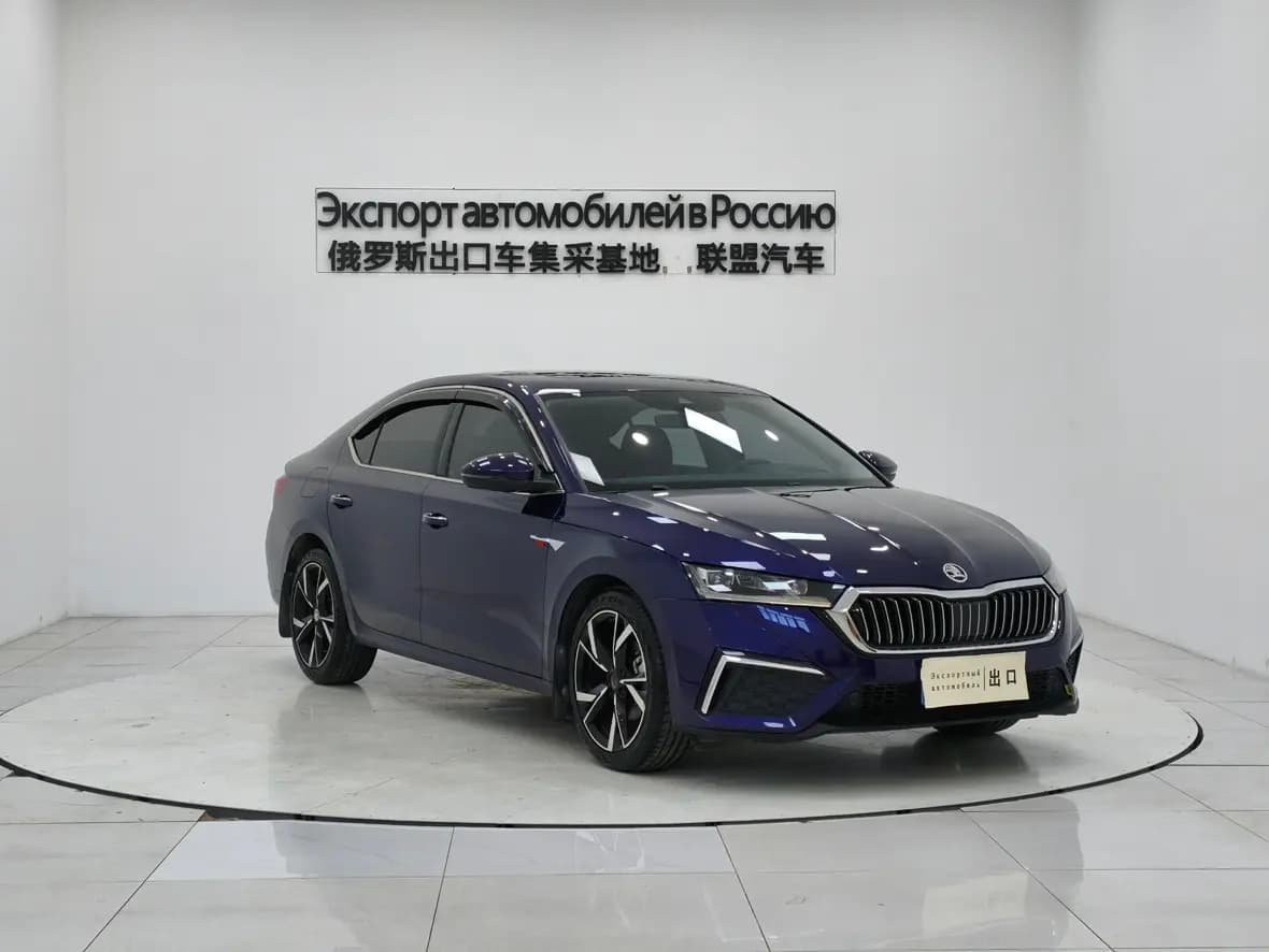 Skoda Octavia 2021 г. 12079 км. — фото 3