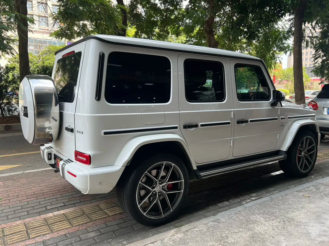 Mercedes-Benz G-Class AMG 2023 г. 17141 км. — фото 6