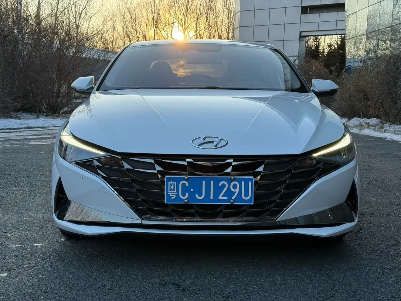 Hyundai Elantra 2022 г. 42024 км. — фото 2