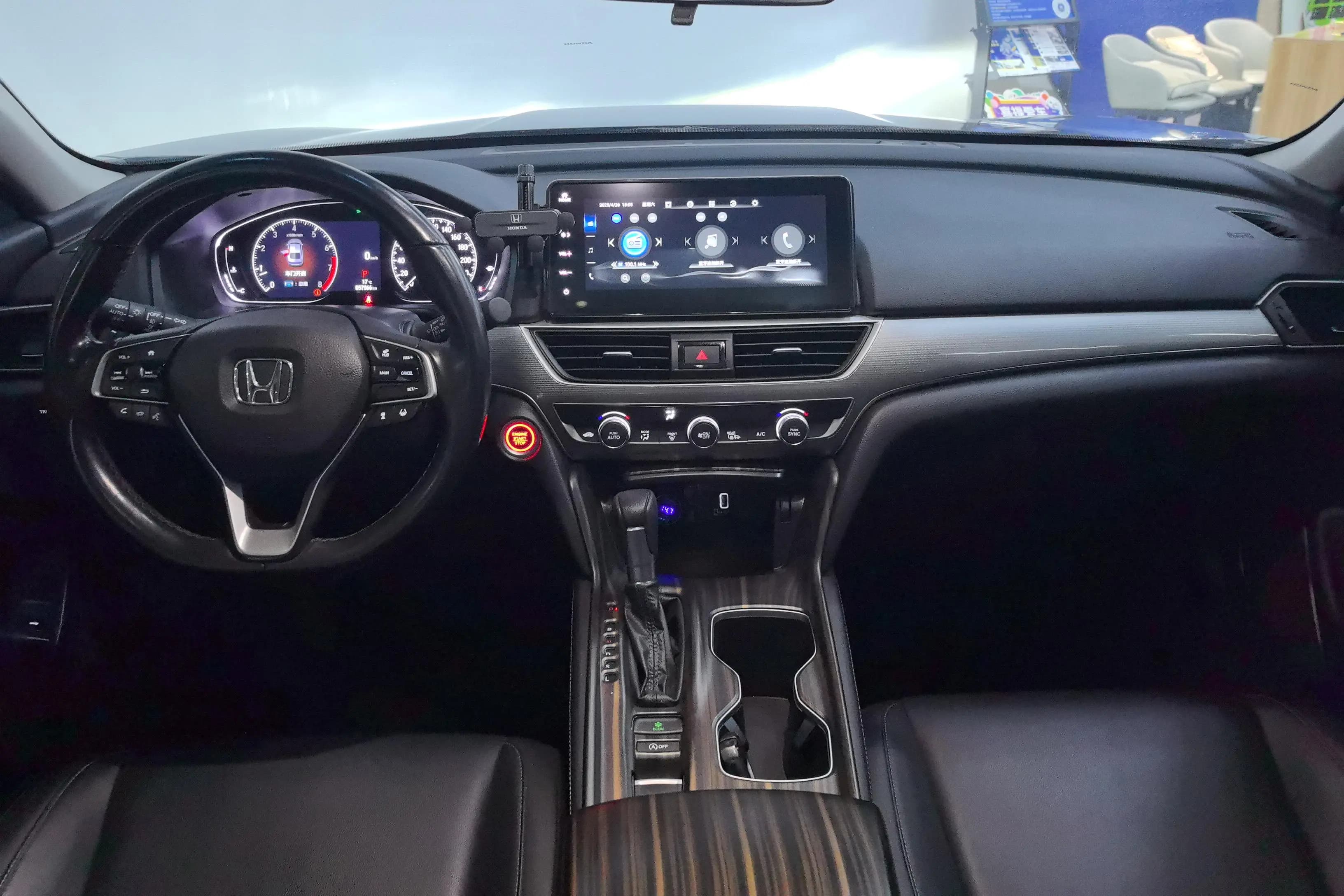 Honda Accord 2022 г. 58025 км. — фото 11