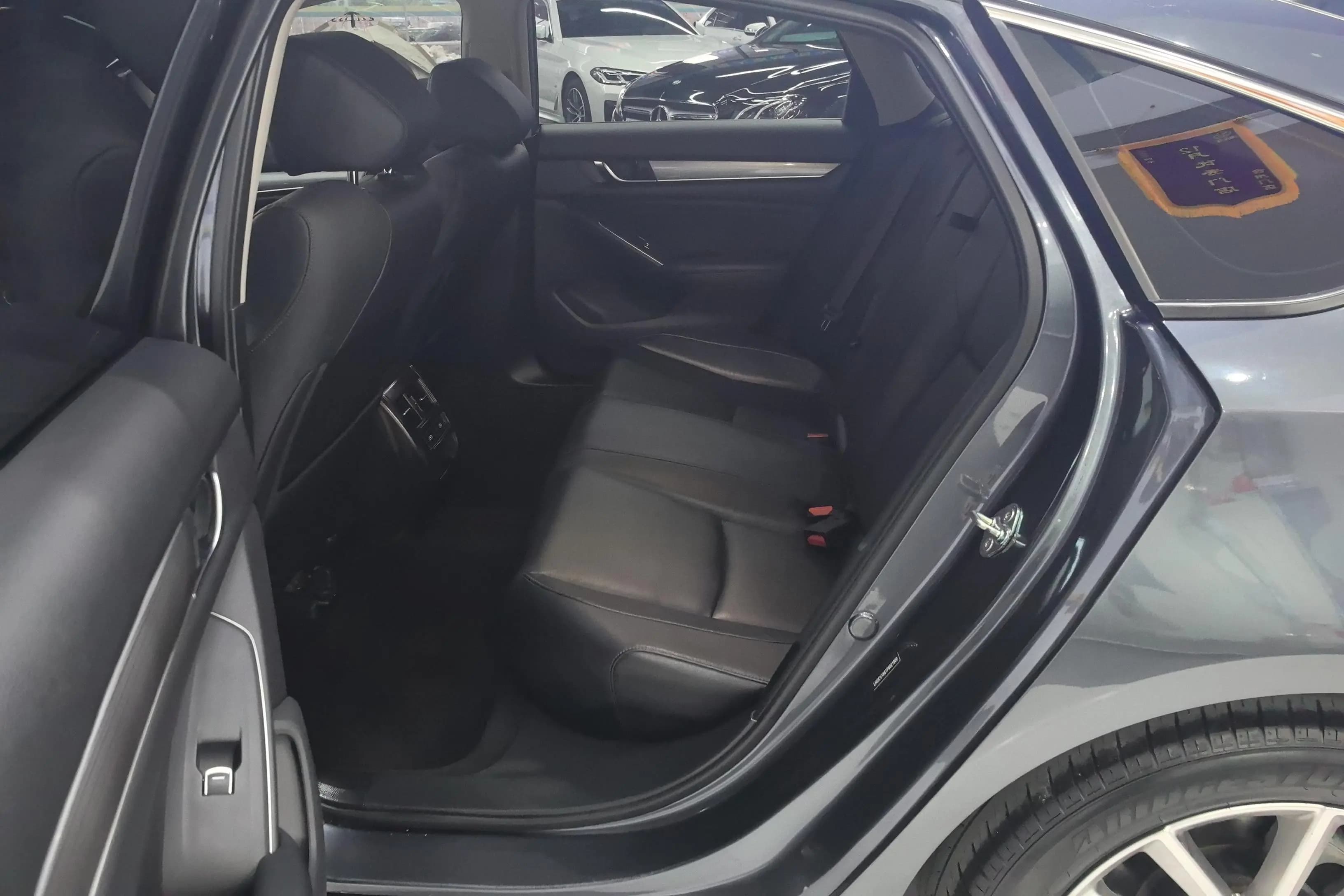 Honda Accord 2022 г. 58025 км. — фото 16