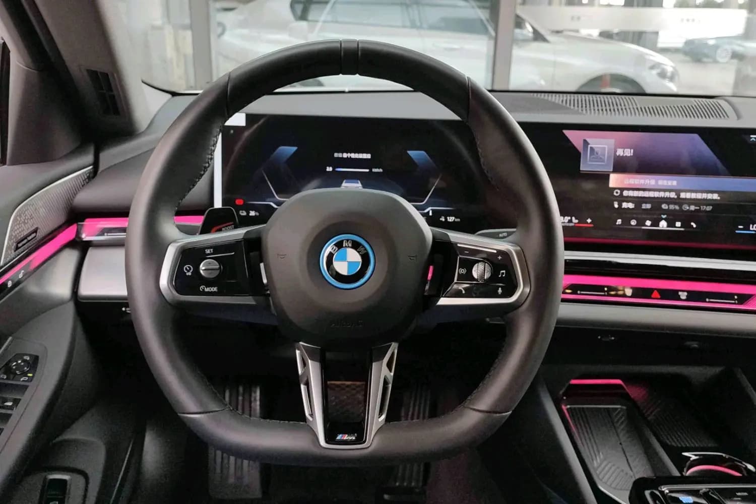 BMW i5 2024 г. 12066 км. — фото 12