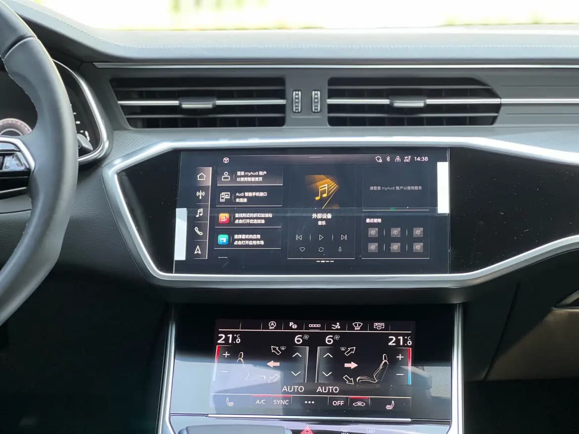 Audi A7 2025 г. 9013 км. — фото 12