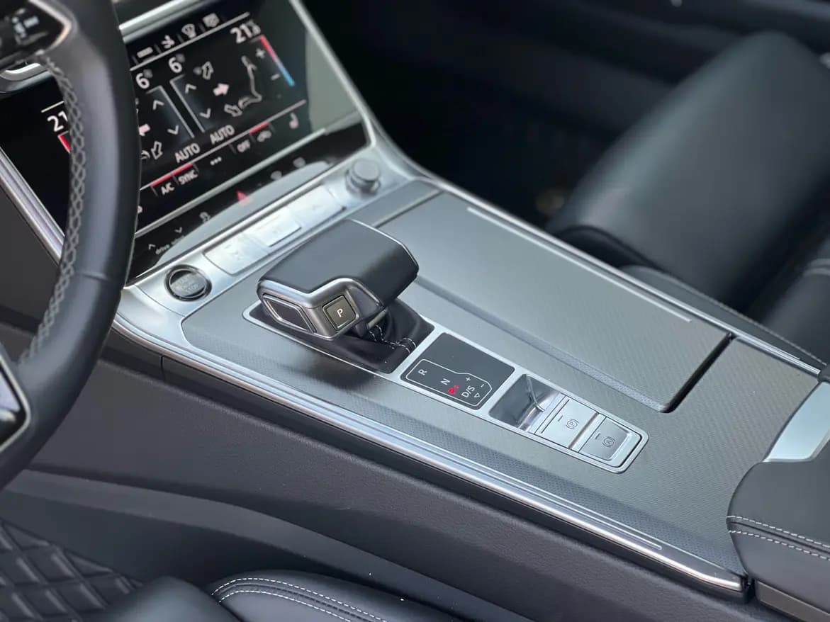Audi A7 2025 г. 9013 км. — фото 14