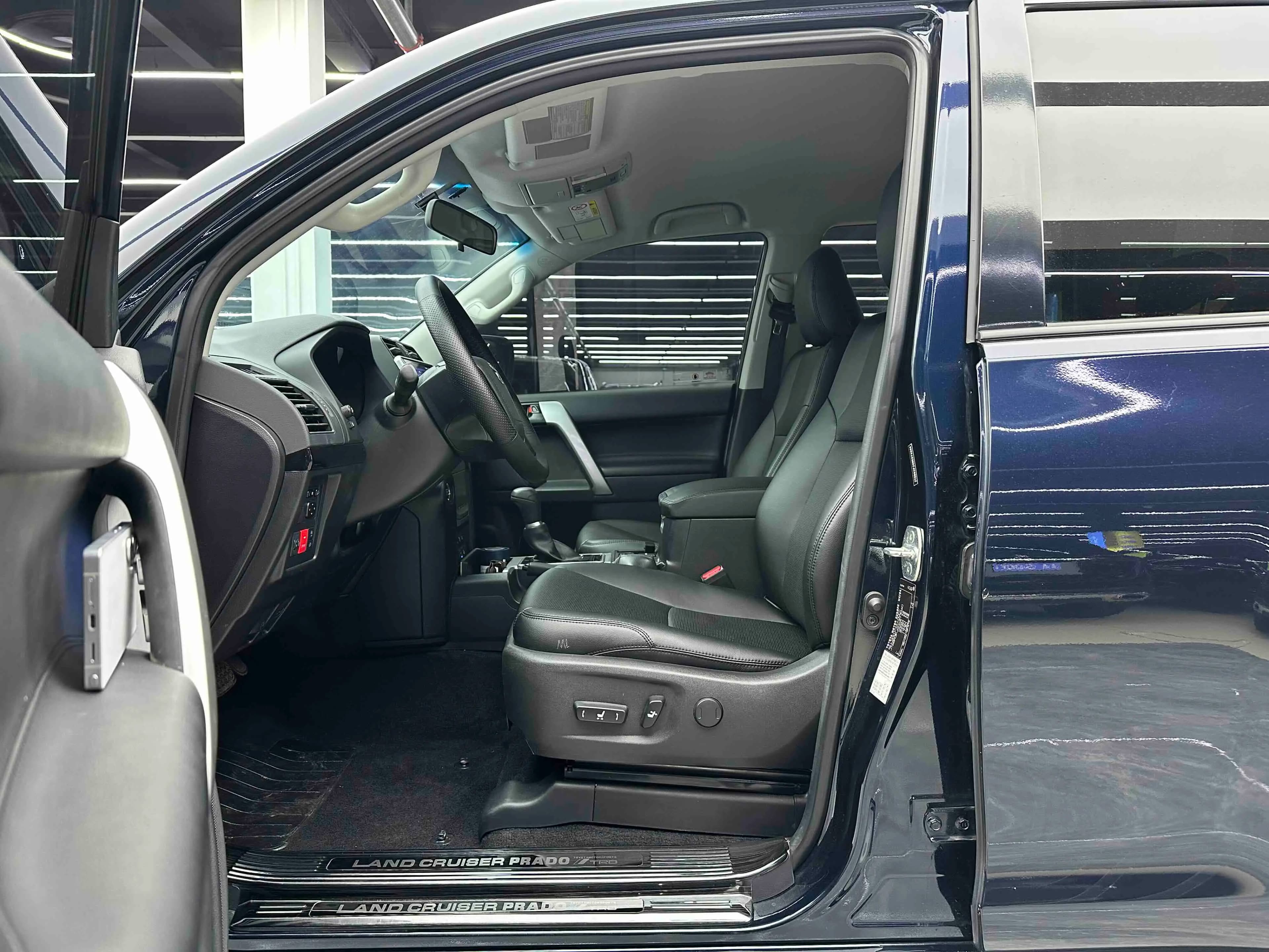 Toyota Prado 2023 г. 39007 км. — фото 16