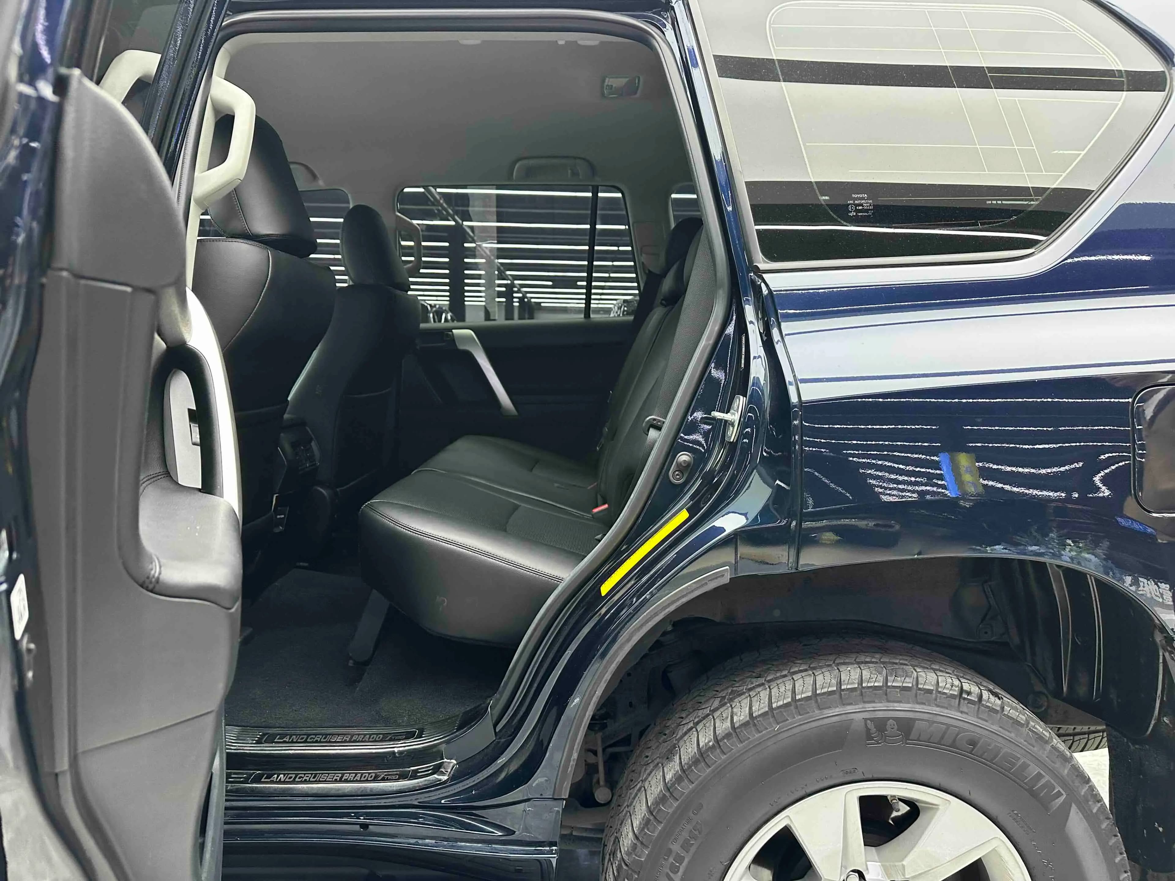 Toyota Prado 2023 г. 39007 км. — фото 17