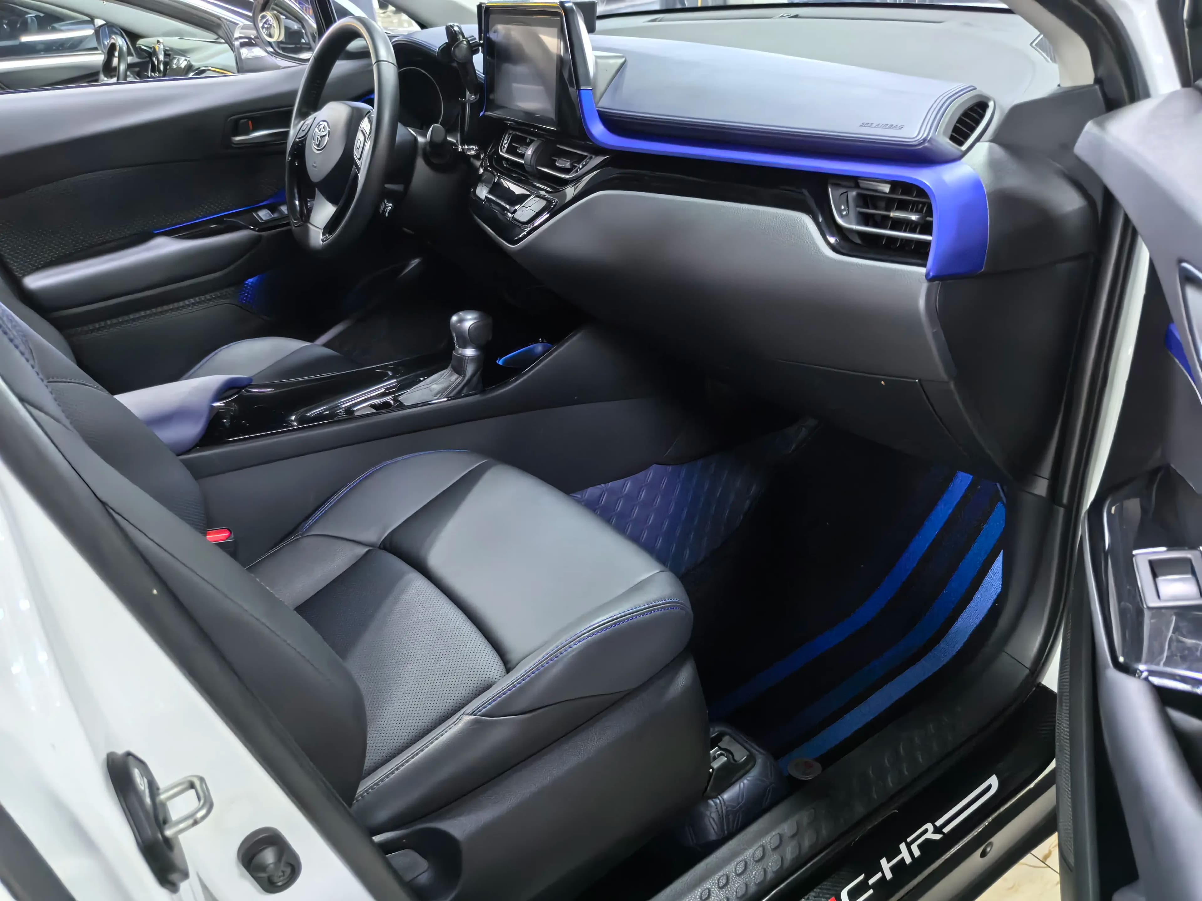 Toyota C-HR 2022 г. 33067 км. — фото 8