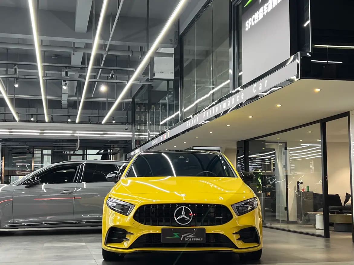 Mercedes-Benz A-Class AMG 2023 г. 25076 км. — фото 2