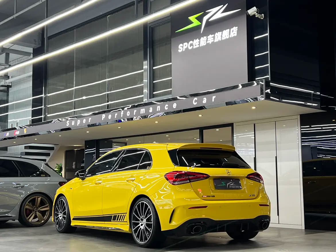 Mercedes-Benz A-Class AMG 2023 г. 25076 км. — фото 4
