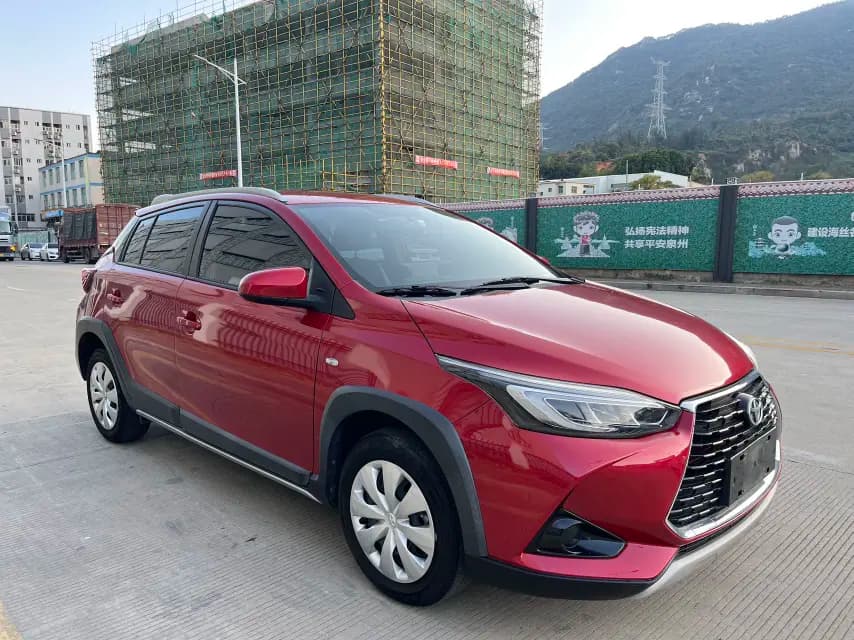Toyota Yaris L 2021 г. 30849 км. — фото 3