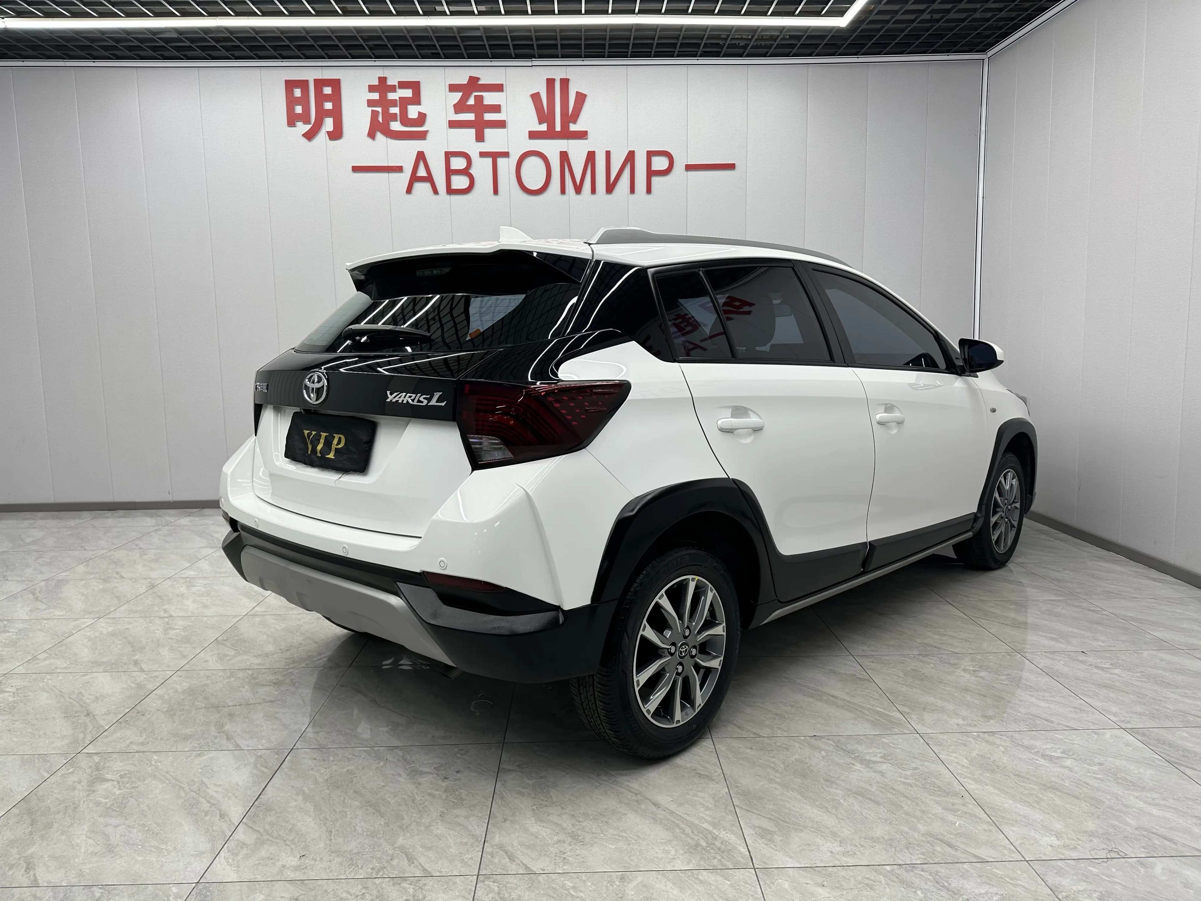 Toyota Yaris L 2021 г. 33000 км. — фото 6