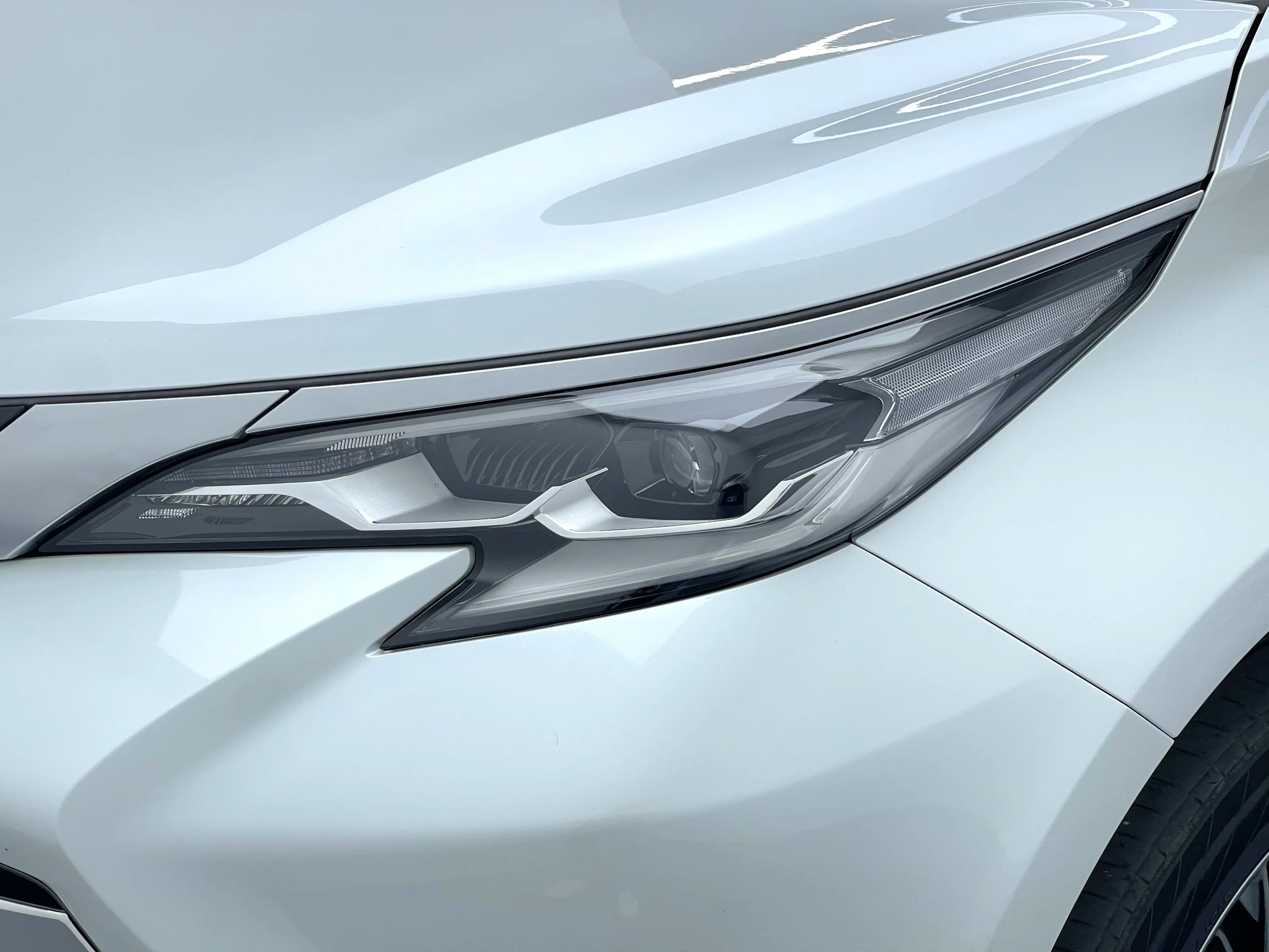 Toyota Sienna 2022 г. 75619 км. — фото 12