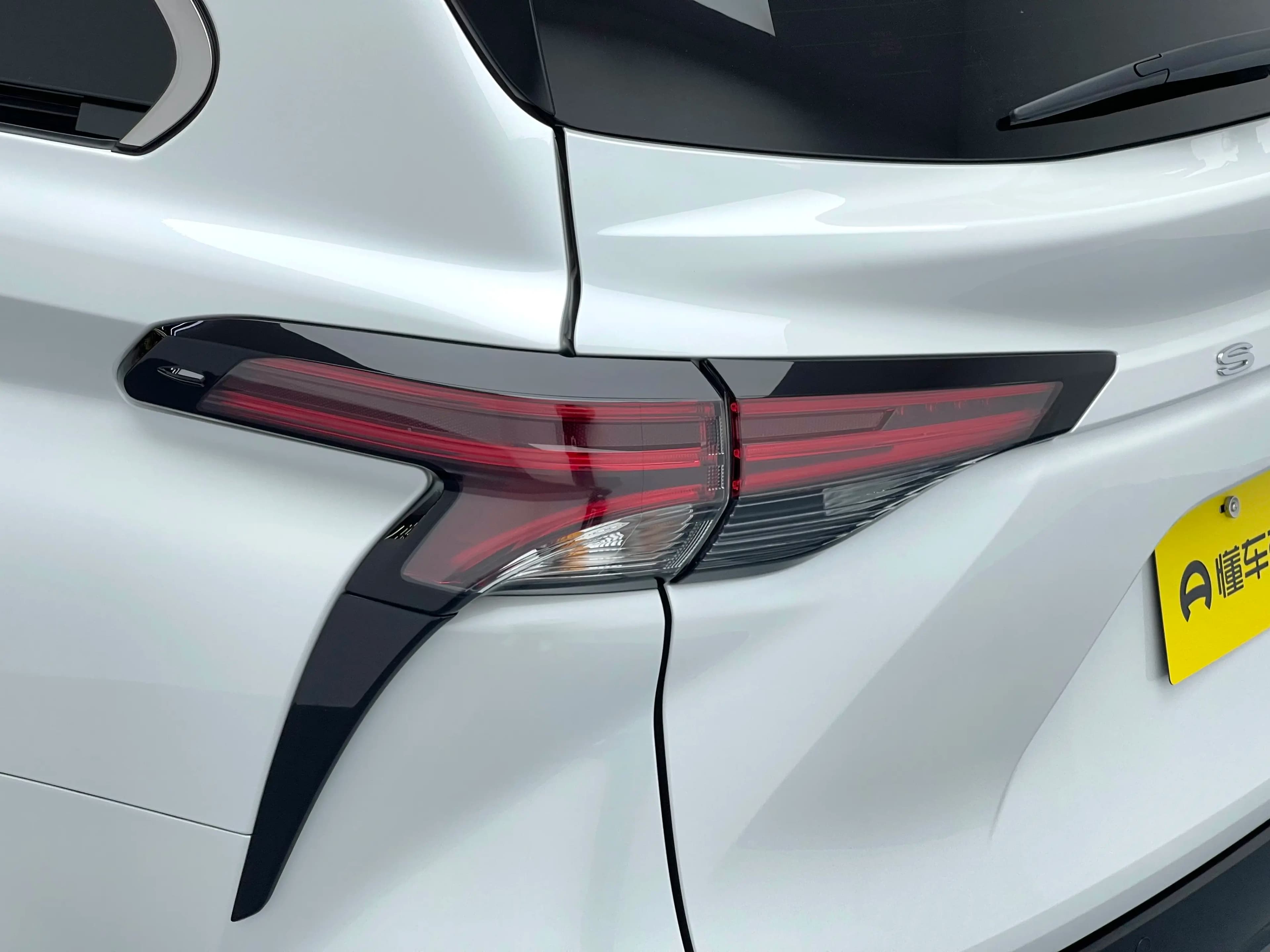 Toyota Sienna 2022 г. 75619 км. — фото 13