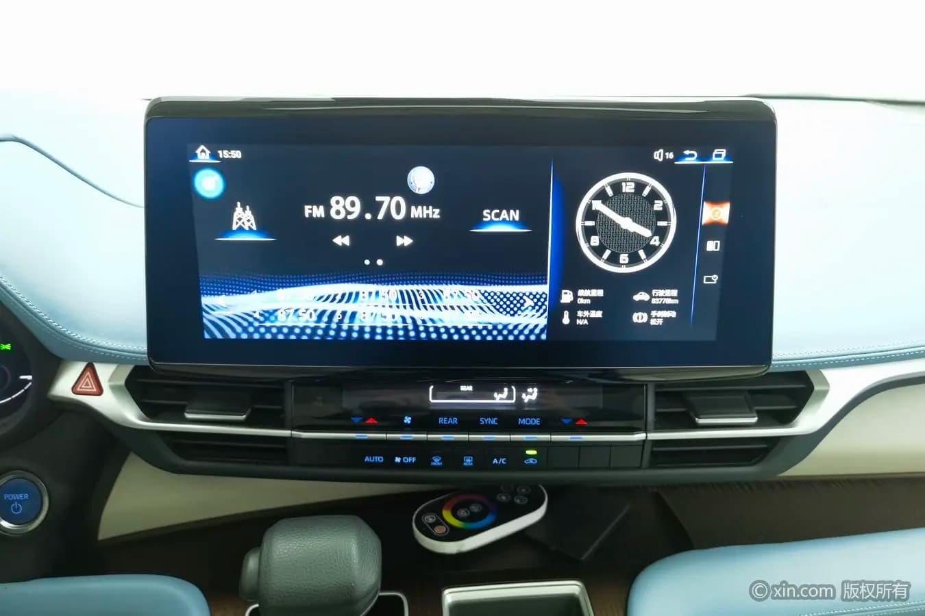 Toyota Sienna 2022 г. 83718 км. — фото 13
