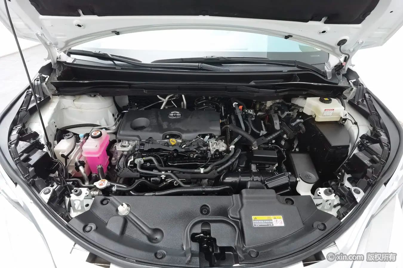 Toyota Sienna 2022 г. 83718 км. — фото 6