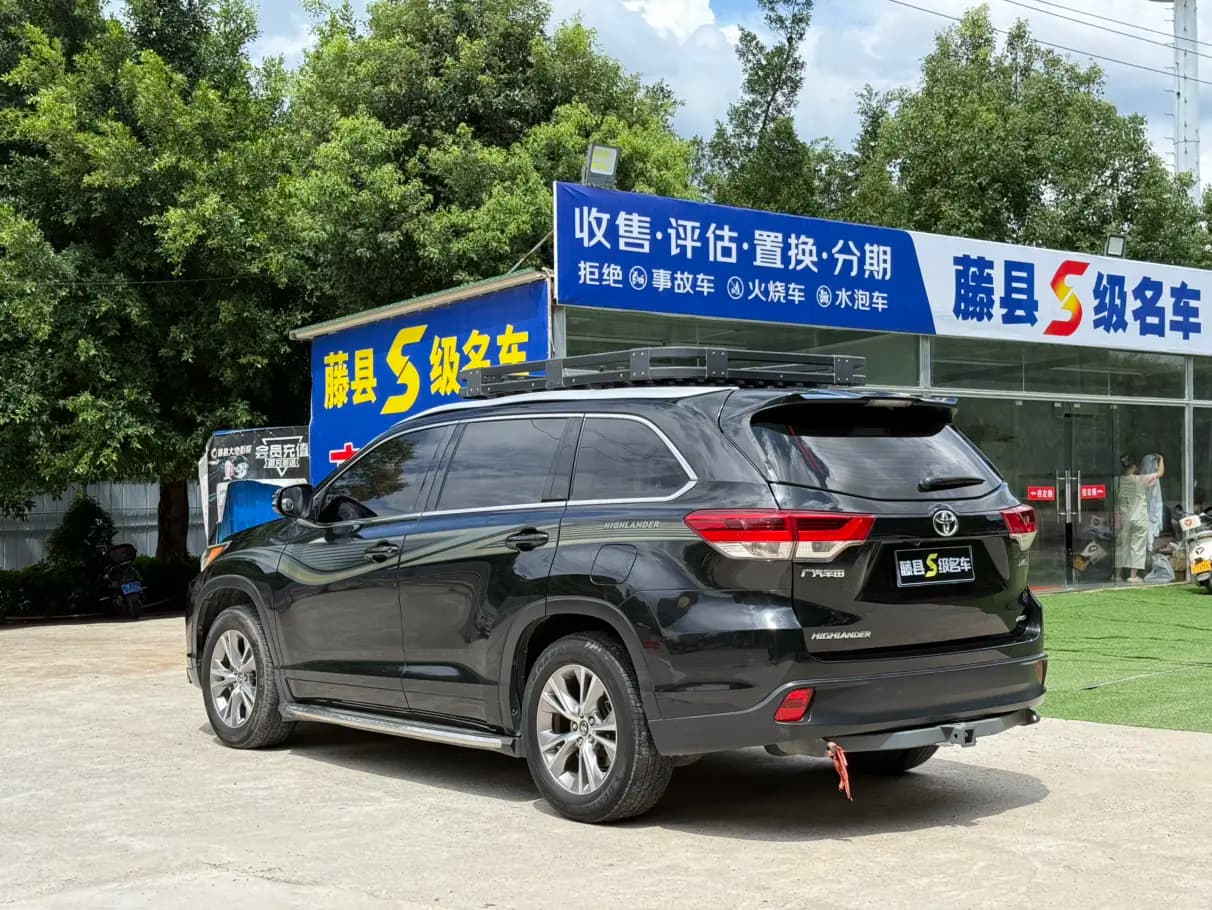 Toyota Highlander 2021 г. 70007 км. — фото 4