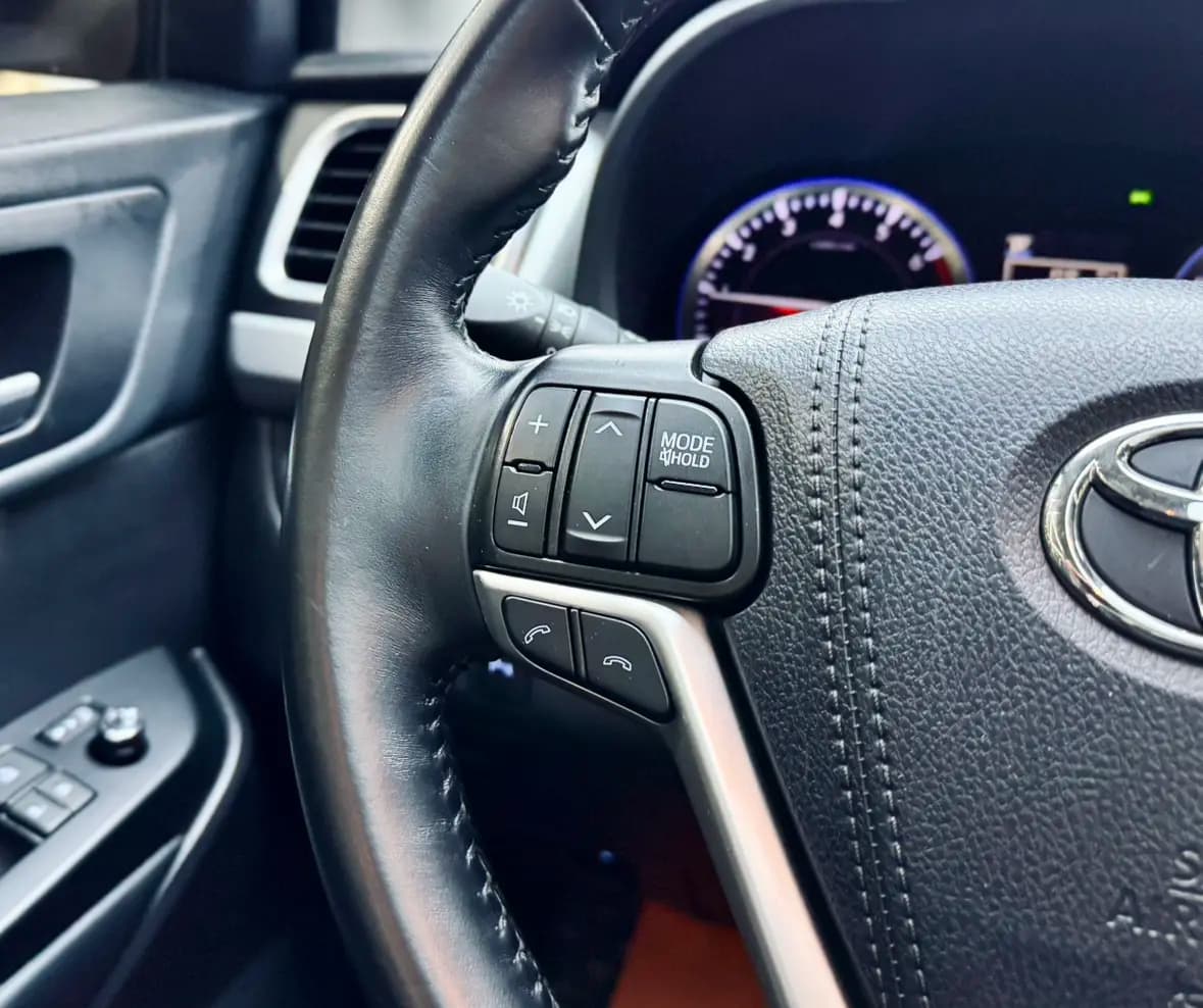 Toyota Highlander 2021 г. 80008 км. — фото 24