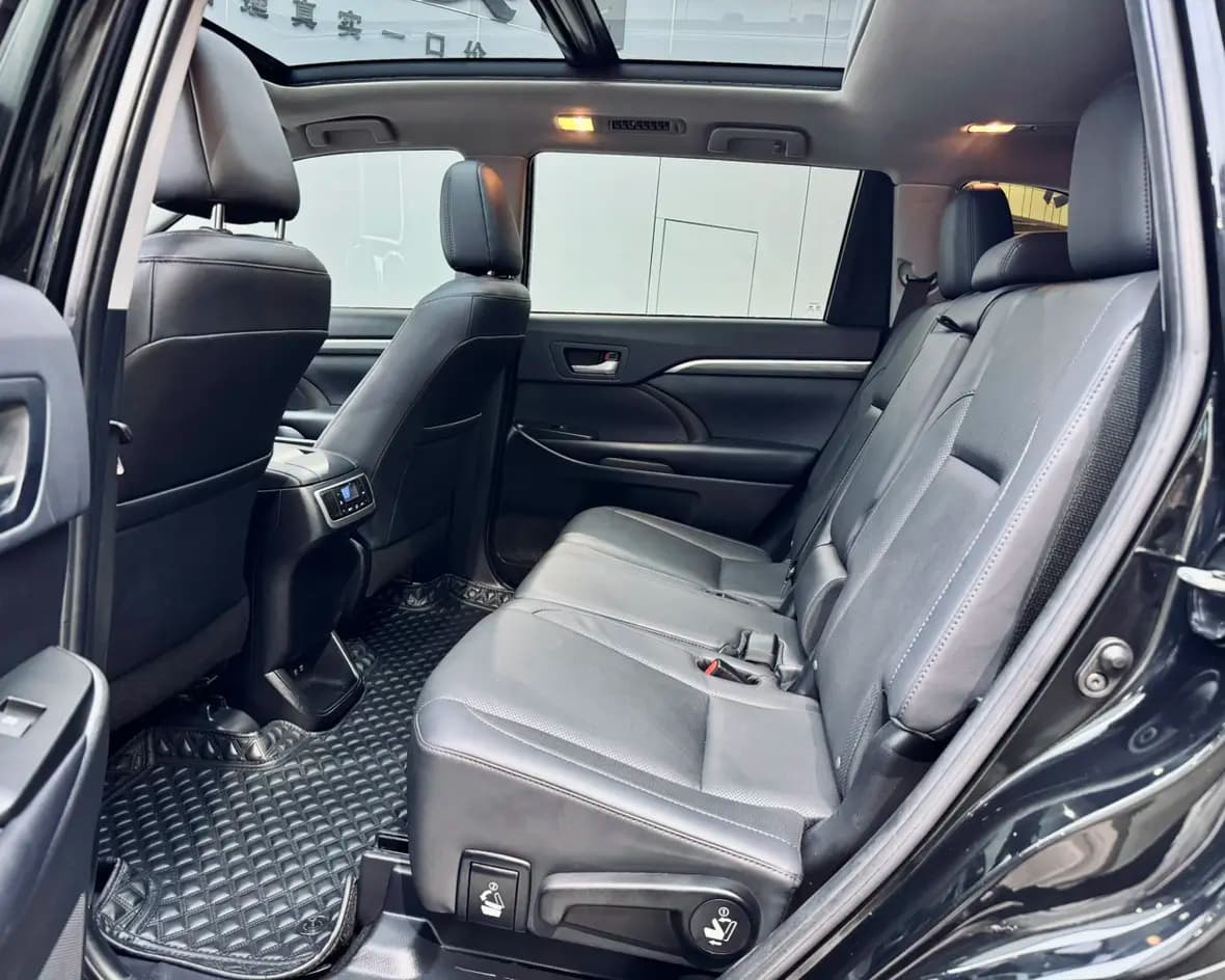 Toyota Highlander 2021 г. 80008 км. — фото 27